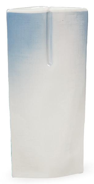 Lote 1276
Jarrón en porcelana Rosenthal por Johan van Loon modelo Studio Line Firmado Marca en la base
