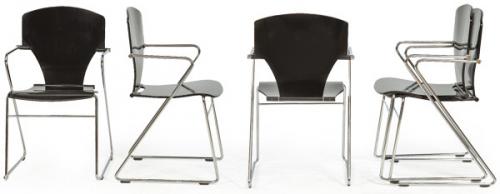  Josep Mora para Stua 1988
Conjunto de cinco butacas modelo Egoa apilables.