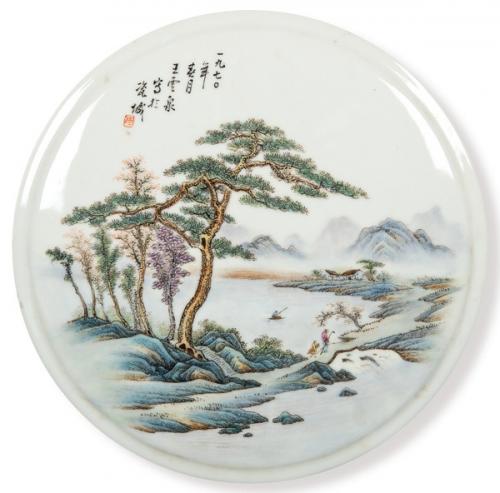  Placa circular de colgar de porcelana china con esmaltes de la Familia Verde mediados S. XX
