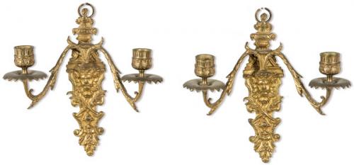  Pareja de apliques en bronce estilo Luis XVI, Francia S. XIX.