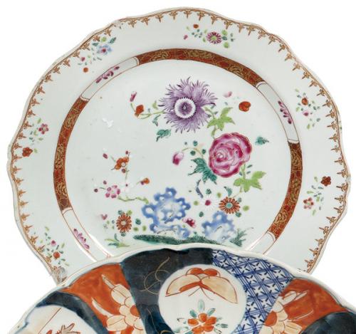  Plato de porcelana de Compañía de Indias, Familia Rosa, Dinastía Qing, época de Qianlong (1736-95)
