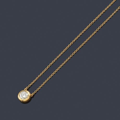 Lote 2305
Colgante con brillante de aprox. 1,13 ct engastado en chatón.