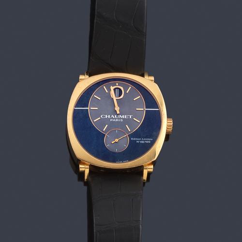 Lote 2589
CHAUMET Dandy ref. 1348-0048 serie limitada 100 piezas de caballero con caja en oro rosa de 18 K.