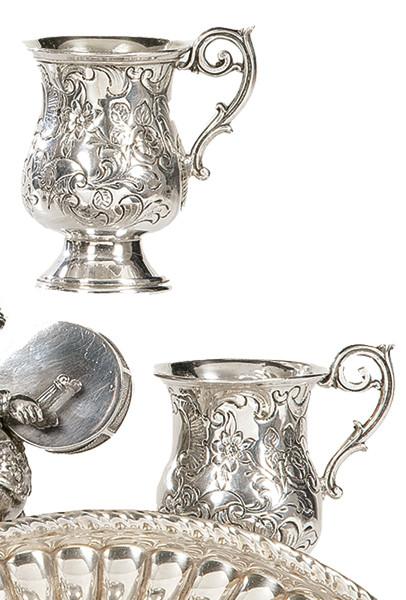  Pareja de jarritas de plata italiana punzonada Ley 800 de Argenteria Artigiana di Sari Ottorino.