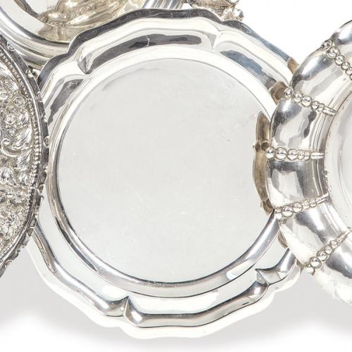  Plato de borde ondulado de plata mejicana punzonada Ley Sterling.