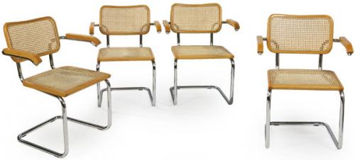  Marcel Breuer (1902-1981) Reedición
Conjunto de cuatro sillas con brazos (B64) modelo Cesca. 