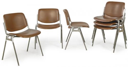  Giancarlo Piretti (Bolonia, 1940) para Castelli, 1.965 
Conjunto de 6 sillas apilables modelo DSC 106. 