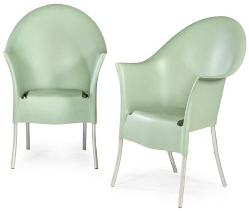  Philippe Starck (1949) para Aleph, 1994
Pareja de sillas modelo "Lord Yo" 