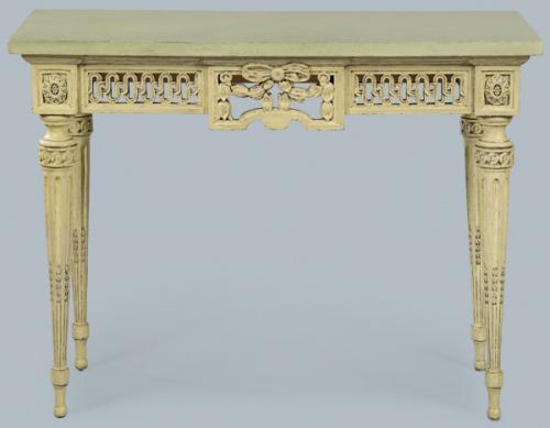 Lote 1090
Consola Napoleón III estilo Luis XVI en madera tallada y policromada, con tapa marmorizada.
Francia, segunda mitad S. XIX