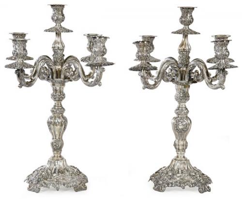  Pareja de candelabros de plata española punzonada 1ª Ley de Montejo con estiqueta de la Joyería Agruña.