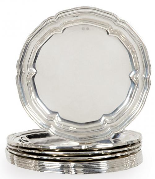  Juego de doce platos de pan de plata española punzonada 1ª Ley de Matilde Espuñes.