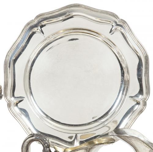  Fuente circular de servir de plata española punzonada 1ª Ley de Montejo con marca comercial de Pérez Fernández.