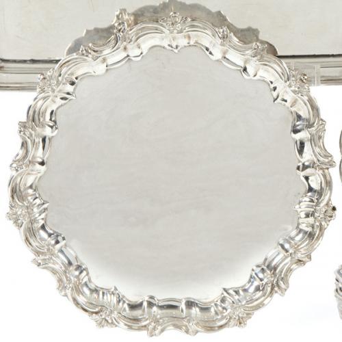  Salvilla de plata inglesa punzonada Ley Sterling de	W & G Sissons, Londres 1905.