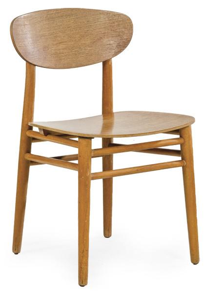  Silla en madera de roble de Fritz Hansen