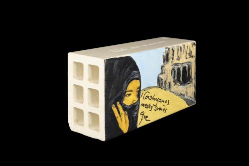  VICKY LARRAZ - Ladrillo