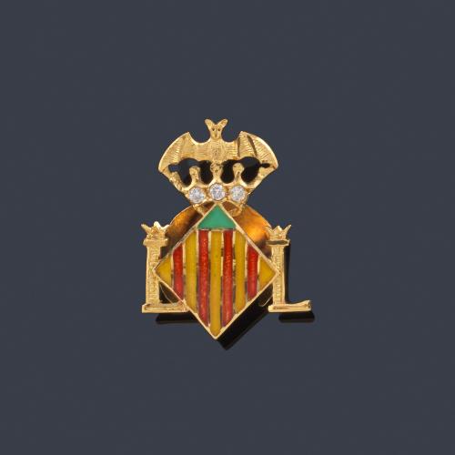  Insignia de la ciudad de Valencia en oro amaillo de 18 K, esmalte y brillantes.