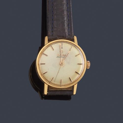  OMEGA de caballero con caja en oro amarillo de 18 K.