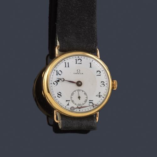  OMEGA de caballero con caja en oro amarillo de 18 K. Con estuche