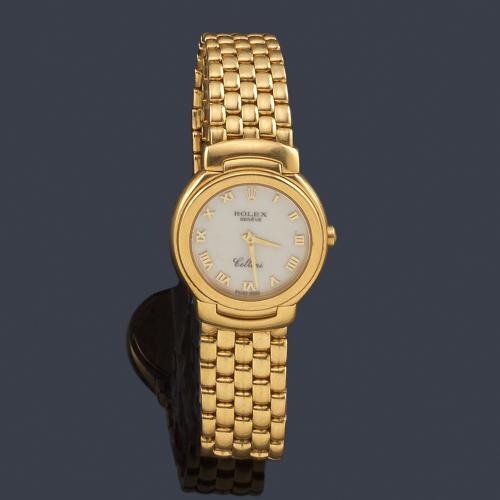  ROLEX Cellini ref. 6621 de señora con caja y brazalete en oro amarillo de 18 K. Con estuche.
