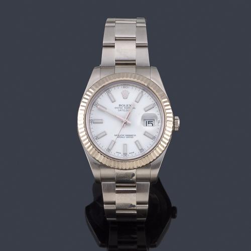  ROLEX Oyster Perpetual DateJust Superlative Chronometer Officially Certified. Ref. 116334. Reloj para caballero con caja y brazalete Oyster en acero.