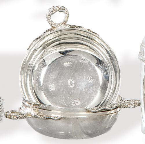  Cuatro bernegales de plata inglesa punzonada Ley Sterling de Hampton Utilities 1953.