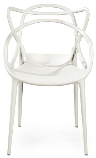  Philippe Starck con Eugeni Quitllet para Kartell
Silla Masters realizada con tecnología termoplástica reciclada con relleno mineral y acabado de tacto suave en blanco.