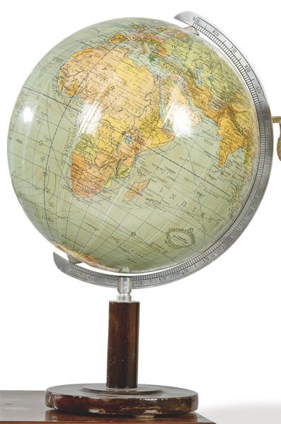  Globo terráqueo Aleman Columbus Erdglobus entre 1940 y 1946.