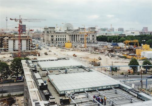  FRANK THIEL - Stadt 2/39 Berlin