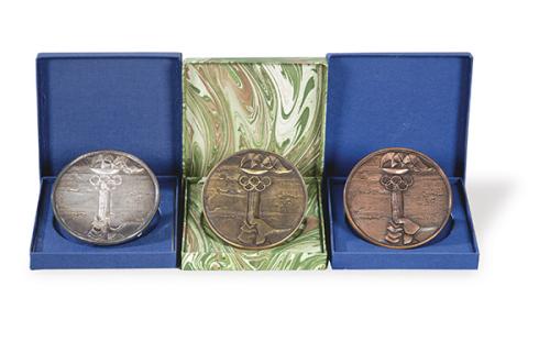 Lote 0553
ANONIMO S. XX - XI, XII y XIII Bienal Internacional del Deporte en las Bellas Artes