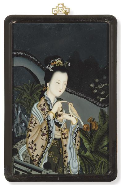  Pintura china bajo cristal "Mujer con pájaro", Dinastía Qing ff. S. XIX.