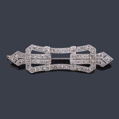  Placa de diamantes talla rosa de aprox. 0,85 ct con diseño calado en montura de platino.