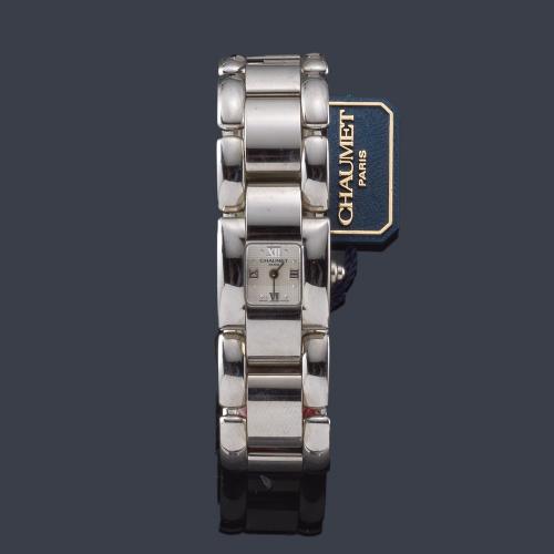  CHAUMET de señora con caja y brazalete en acero. Con estuche y documentación.
