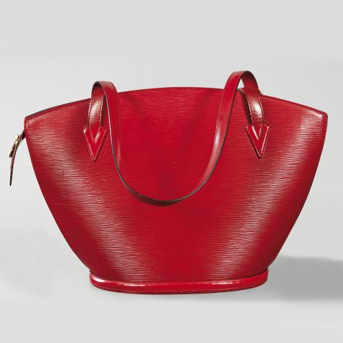  LOUIS VUITTON
Bolso de la colección 'Saint Jacques' realizado en piel épi color rojo.