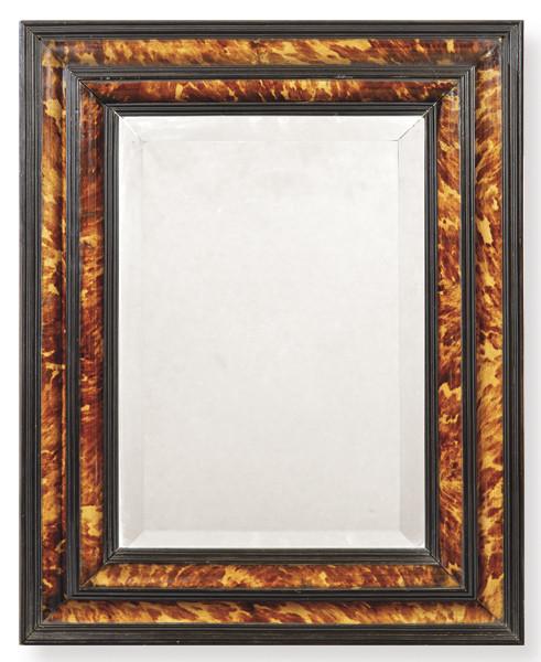  Marco en madera ebonizada, con moldura tallada de decoración rizada, y placas de carey en las entrecalles.
Holanda, S. XIX?