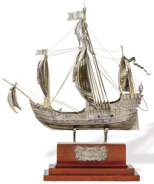 Lote 1154
"La Santa María" en plata española.