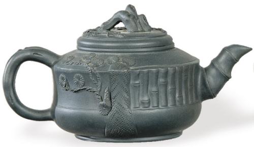  Tetera (zisha) de cerámica de Yixing con tonalidad azulada, S. XX.