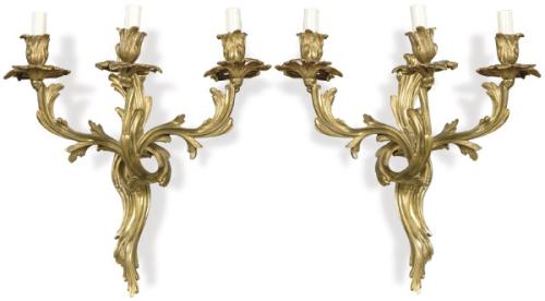  Pareja de apliques de estilo rococó de bronce dorado, Francia S. XIX