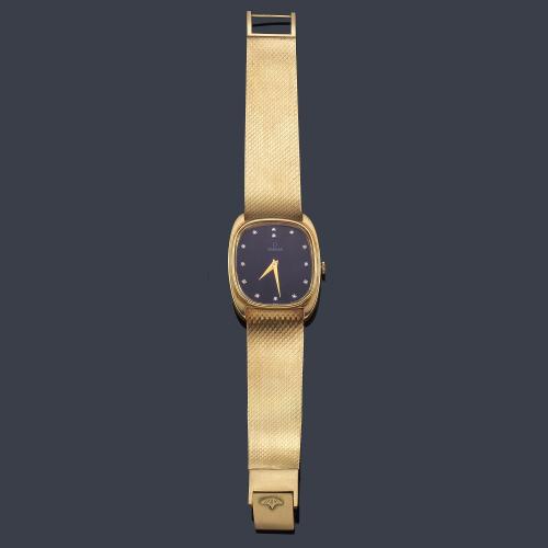 Lote 2625
OMEGA de caballero con caja y brazalete en oro amarillo de 18 K.