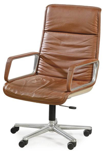 Lote 1319
Sillón ergonómico de despacho con ruedas modelo Delta 2000 para Wilkhahn, 1968