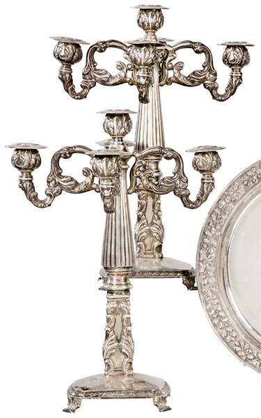  Pareja de candelabros de plata española punzonada 1ª Ley.
