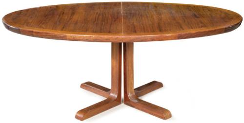  Mesa ovalada extensible nórdica en madera de palisandro, con marca de Skovby Mobelfabrik
Dinamarca, años 70