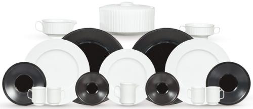  Tappio Wirkkala para Rosenthal
Vajilla en porcelana esmaltada en blanco y negro
Número total de piezas