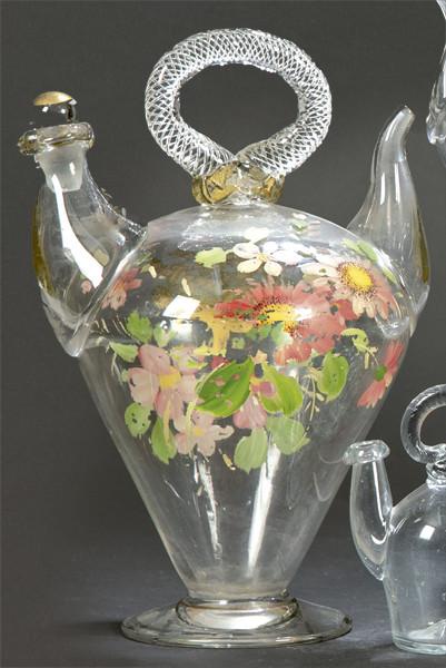 Lote 1447
Botijo de cristal soplado y pintado "Recuerdo de Alicante" pp. S. XX