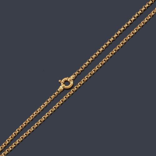 Lote 2370
Cadena con eslabones circulares en oro amarillo de 18K.