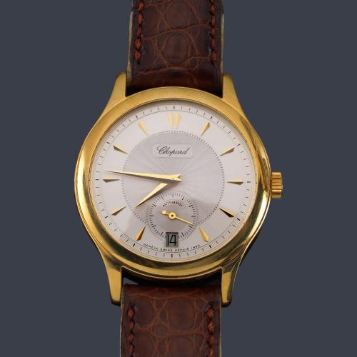 Lote 2582
CHOPARD La Montre L.U.C. ref. 813848 edición limitada de 100 piezas, de caballero con caja en oro amarillo de 18 K. Con estuche y documentación.