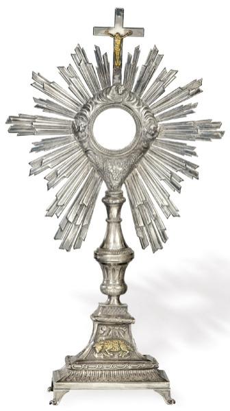 Lote 1166
Custodia de sol de plata francesa punzonada con marca de media garantía de París en vigor de 1809 a 1819, de François-Isaac Bertrand (París 1774-1832) conocido posteriormente como Bertrand-Paraud pp. S. XIX.