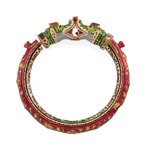 Brazalete esmaltado polki, Jaipur, Norte de la India, sig. XIX.