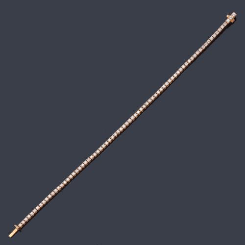 Pulsera rivière con banda de brillantes de aprox. 1,98 ct en total.