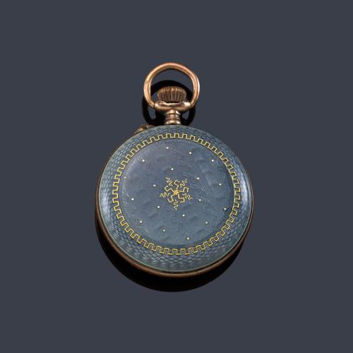  Reloj de colgar en esmalte gris guilloché.