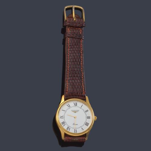  LONGINES de caballero con caja en oro amarillo de 18 K.